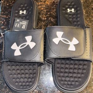 NWT Under Armour Men's Ignite Pro Slide Sandal Black/Black/White Size 17 Summer